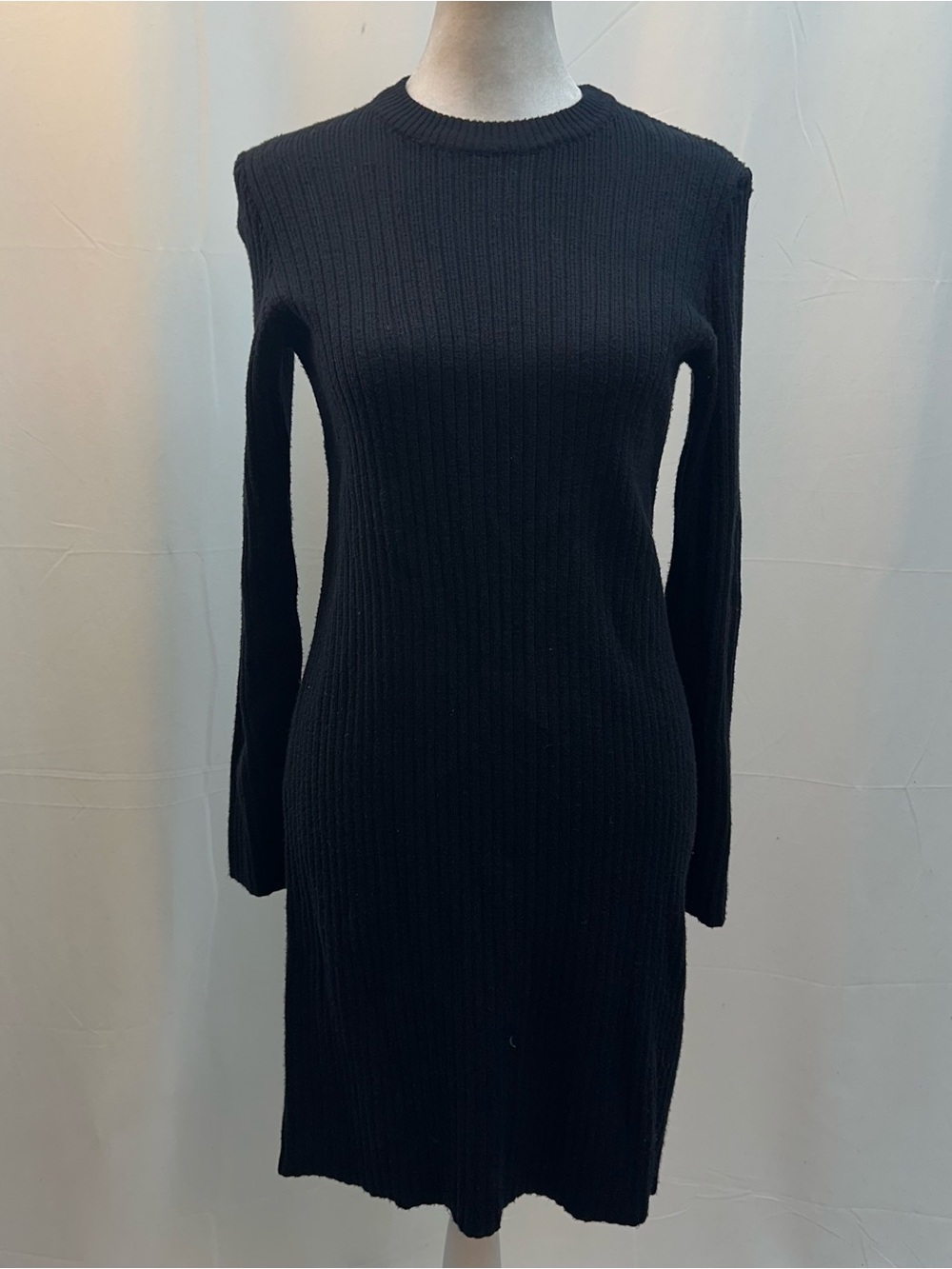 Bershka Black Ribbed Long-Sleeve Knit Dress XS